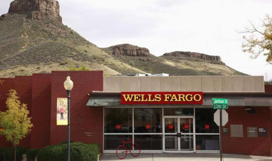 Wells Fargo Chase bank NNN triple net single tenant investment property